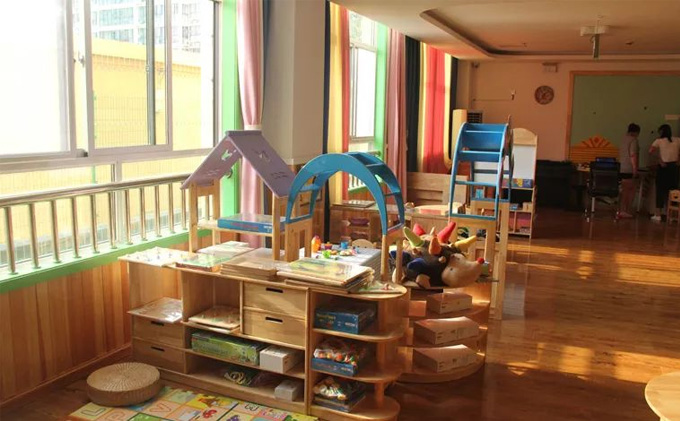 幼兒園區(qū)角柜布置時需要注意什么！