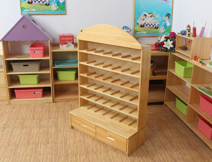 廠家直銷幼兒園口杯架，兒童實木口杯架