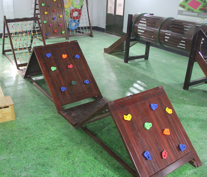 幼兒園實木攀爬架，兒童戶外滑梯玩具