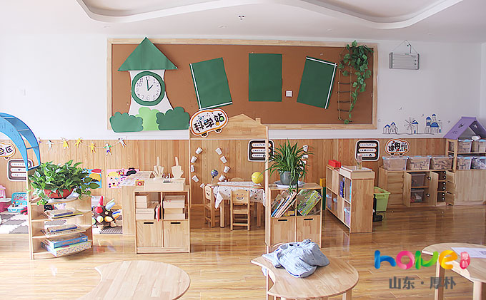 幼兒園午休床什么材質(zhì)好？山東厚樸芬蘭松疊疊床介紹