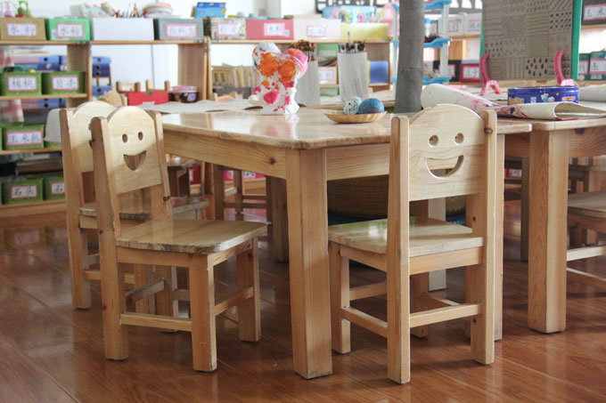 幼兒園桌椅價格一般是多少？
