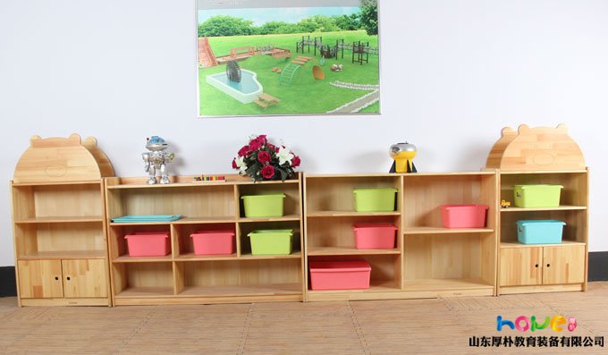 幼兒園家具采購：樟子松幼兒園家具的優(yōu)缺點(diǎn)