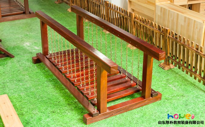 幼兒園大型戶外玩具，如何搭配才能物盡其力？