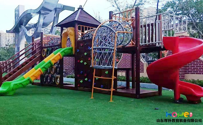 山東厚樸幼兒園戶外案例|河?xùn)|九曲中心幼兒園戶外大型玩具