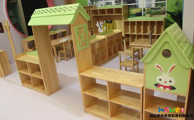 想投資一個(gè)中高端幼兒園，選購(gòu)幼兒園家具時(shí)需要注意什么？