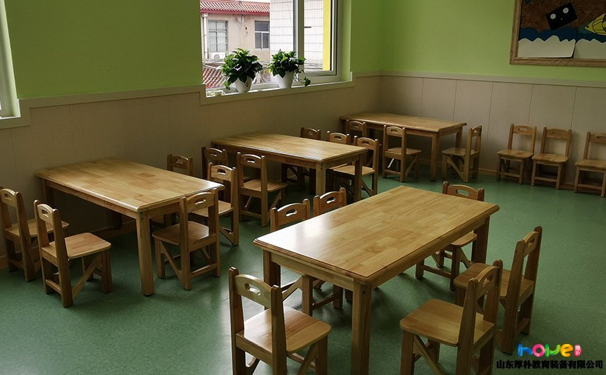 高端幼兒園實木家具定制價格多少錢？山東如何選擇兒童家具廠家？