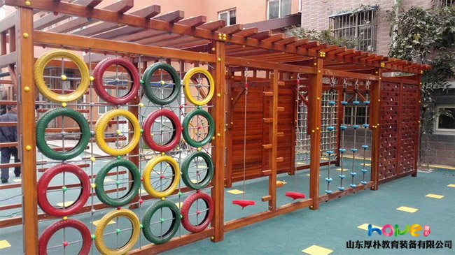幼兒園戶外攀爬架如何保養(yǎng)