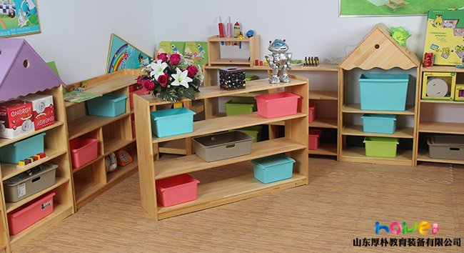 巧用幼兒園玩具柜培養(yǎng)兒童的收納習(xí)慣