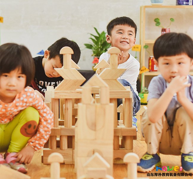 幼兒園建構(gòu)積木搭建教學活動反思