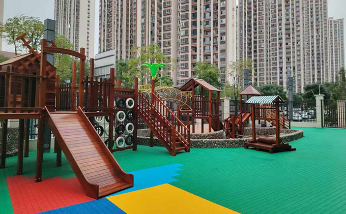 在幼兒園教育活動(dòng)中，為什么要關(guān)注幼兒學(xué)習(xí)與發(fā)展的整體性？